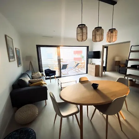 T3 Vue A 80m De La *